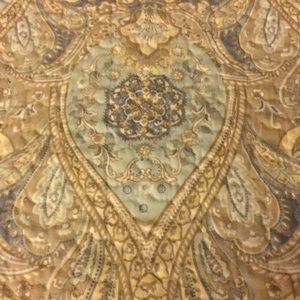 Meet your Posher, Connie